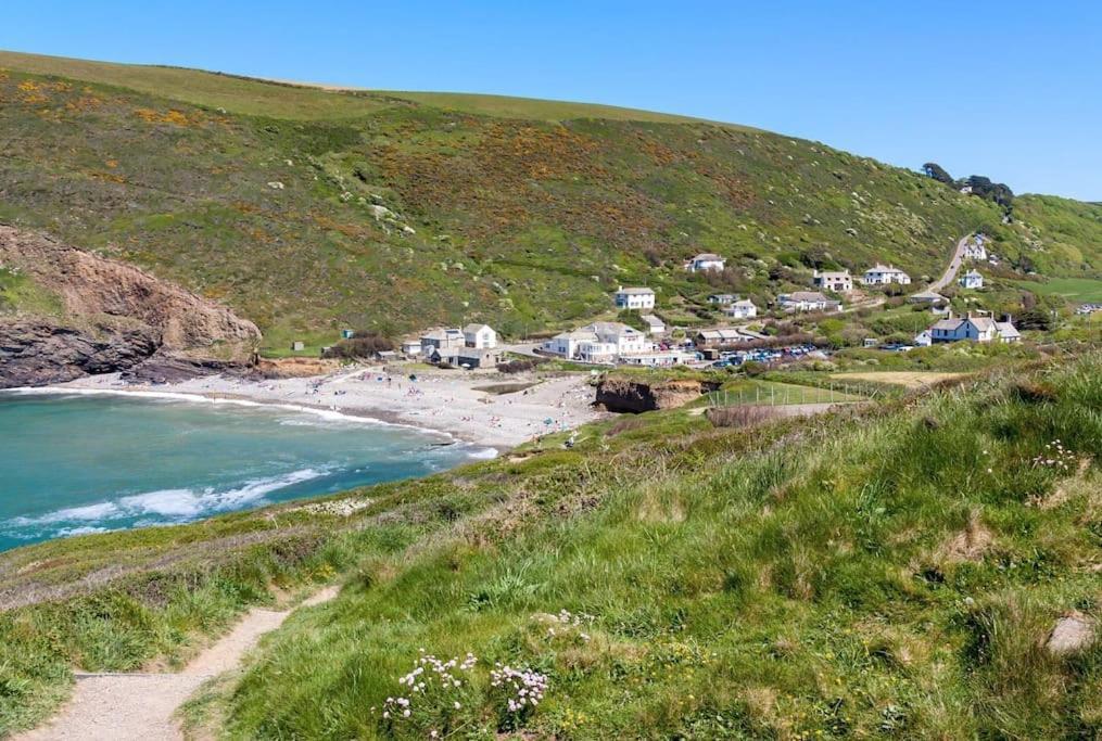 Kiberick Cottage At Crackington Haven, Near Bude And Boscastle, Cornwall المظهر الخارجي الصورة